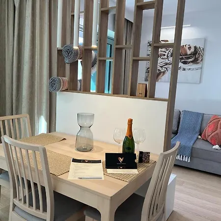 Modern Vero Yacht Park *