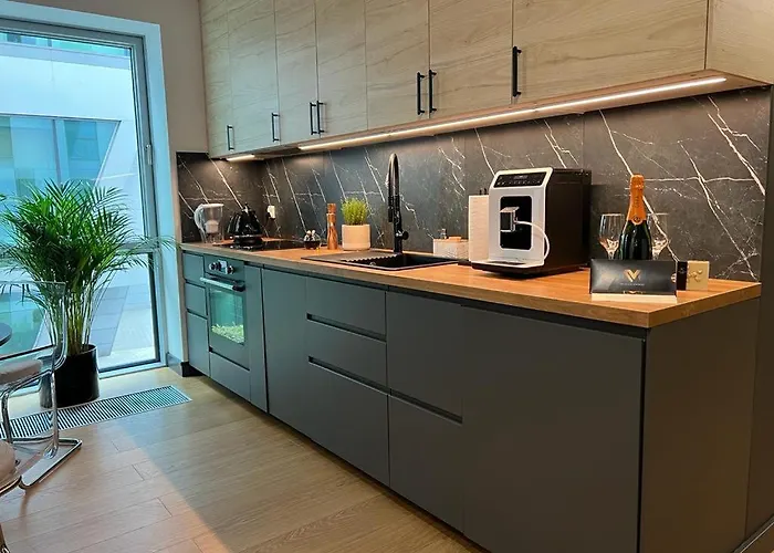 Modern Vero Yacht Park Apartment *